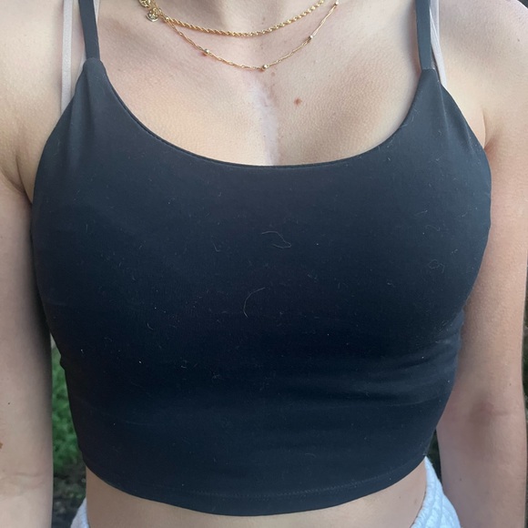 Fitted black tank - Picture 1 of 2